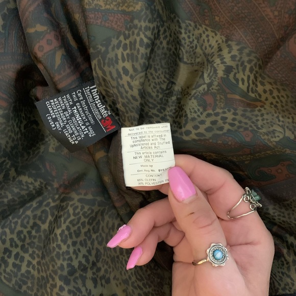 Danier Leather Thinsulate Coat with removable liner. - Picture 9 of 10